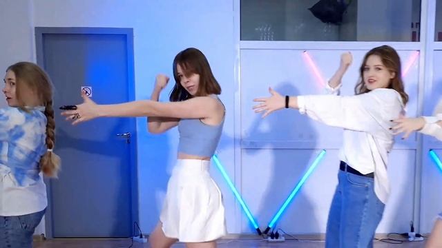 | XG - SHOOTING STAR | dance cover by Begginer groups смотреть онлайн