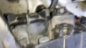 Где регулировать фары на Hyundai Solaris