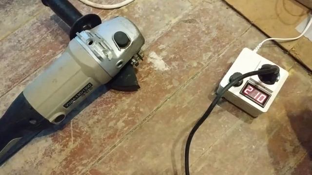 Регулятор потужності , напруги Діммер AC 220V, 2000 W / 2 кВТ - перевірка роботи. смотреть онлайн