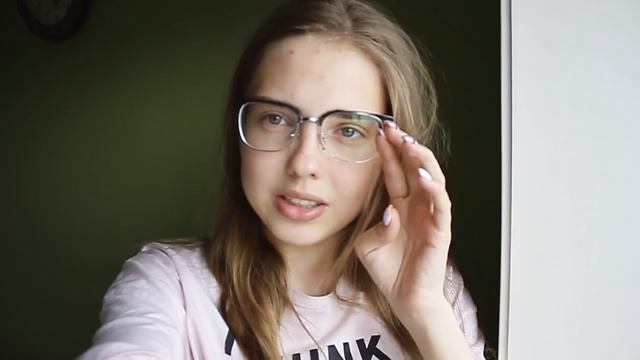 МЕСЯЦ НЕ МЫЛА ГОЛОВУ ШАМПУНЕМ! О_О смотреть онлайн