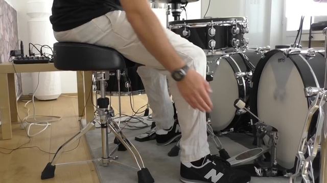 Mid-Tempo Double Bass Tutorial смотреть онлайн