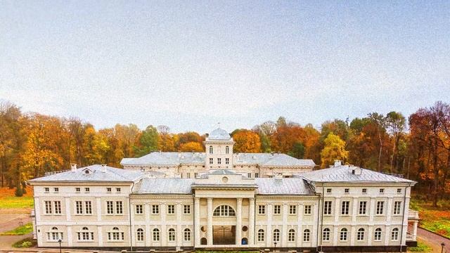 ЖИЛИЧСКИЙ ВЕРСАЛЬ смотреть онлайн