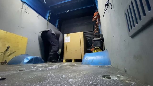 Газель Некст ЦМФ 7мест , грузовой отсек .