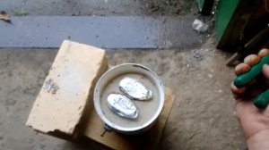 Заливаем свинец  в ракушку.Грузило для ловли резинкой. Майор.