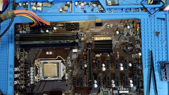 Gigabyte B250 Fintech и Nuvoton.