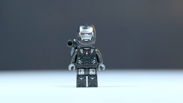 Még több VASEMBER páncél! || LEGO 76216 Vasember fegyvertára смотреть онлайн