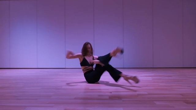 Valeriya Stolpovskikh | Сюзанна - SLISHNI SLIOZI | Frame up strip смотреть онлайн
