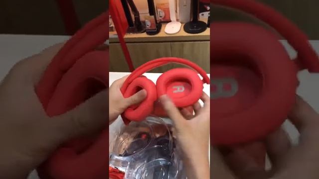 Đập Hộp Tai Nghe Bluetooth JBL Tune 700BT Chính Hãng [TOPSTORE] смотреть онлайн