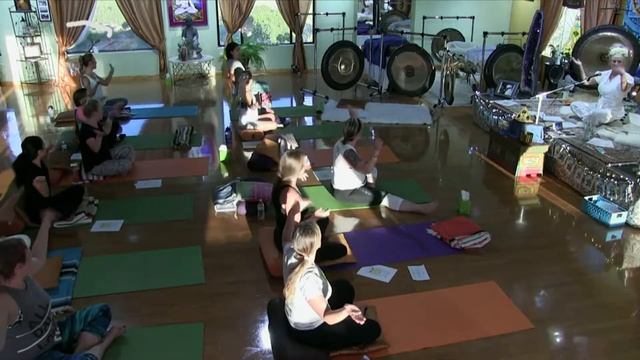 Kundalini Yoga; Sa Re Sa Sa - Celestial Communication; Movement Meditation смотреть онлайн