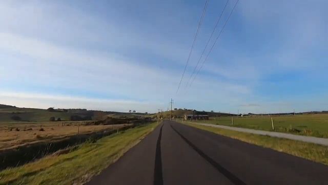 Kiama to Jamberro Swamp Road Suzuki GSXR 1100 смотреть онлайн