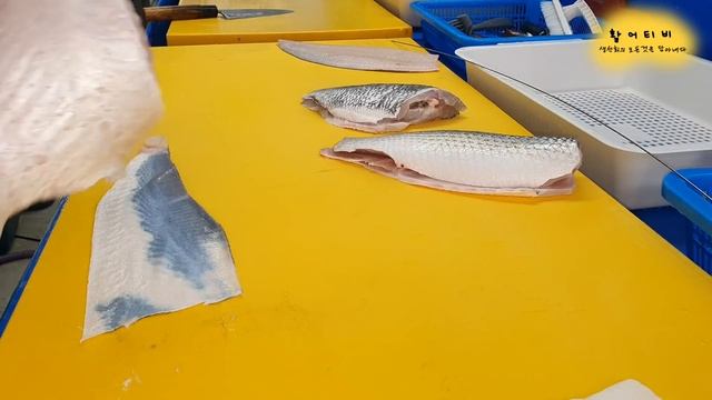 밀치 감성돔 광어 모듬회뜨기! Assorted Sliced Raw Fish!