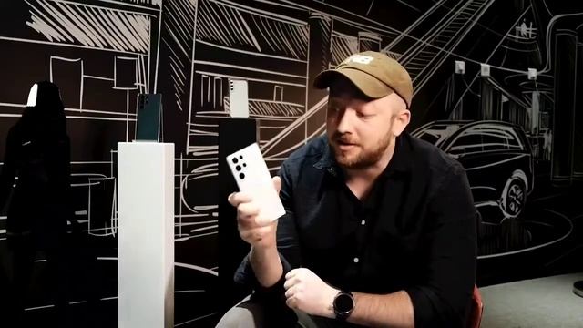 Samsung Galaxy S22 Ultra - СМАРТФОН МЕЧТЫ ЗДЕСЬ!!! Первый обзор. Камера, цена, чип смотреть онлайн