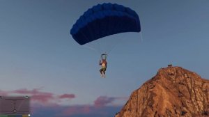 Играем в GTA 5: Прыжок с парашютом с горы Чилиад