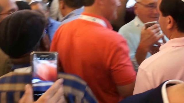 На могиле праматери Рахели (мужская сторона) смотреть онлайн