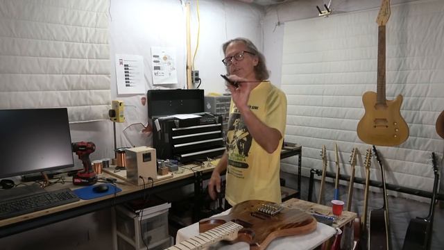 Guitar Building Techniques That Are A Waste Of Time смотреть онлайн