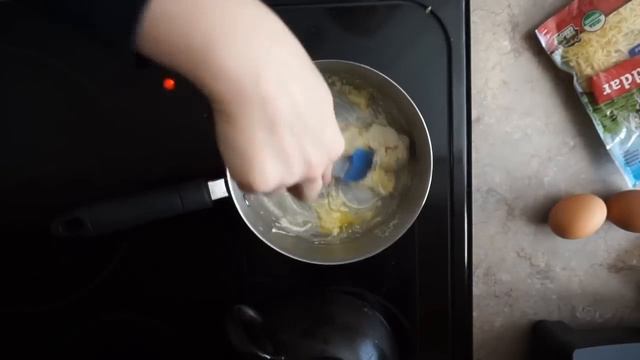 Keto Pizza - Better Than Fathead! - Holista Style смотреть онлайн