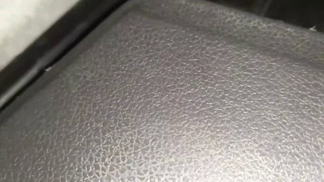 Как легко поменять салонный фильтр Ford Focus 2(дорестайл)? смотреть онлайн