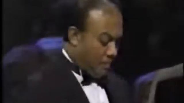 ITZHAK PERLMAN SCHUBERT SERENADE смотреть онлайн