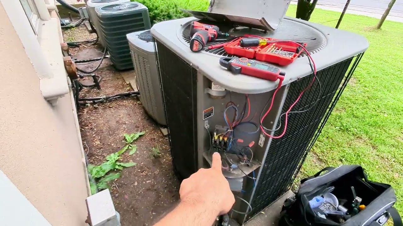 Ремонт кондиционера, нет одной фазы, сгорело насекомое внутри смотреть онлайн