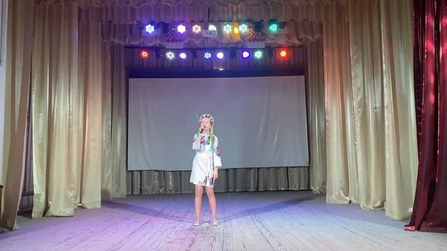 Яна Голубчак "Українка я" смотреть онлайн