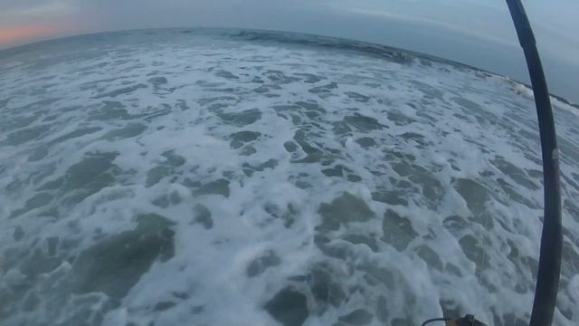 Вечерняя рыбалка на полосатого окуня. Ноябрь 2017 смотреть онлайн