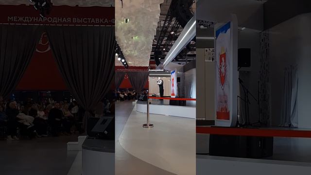 Константин Фролов-Крымский "Православные и мусульмане"\15.12.2023\Выставка "Россия" на ВДНХ. смотреть онлайн