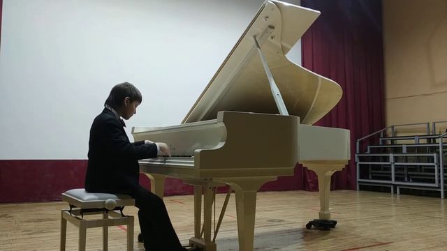 Куколев Юрий 11 л.1.Ю. Эггхард: "Маленький ноктюрн" g-moll. 2.И.С.Бах: Трехголосная инвенция g-moll смотреть онлайн