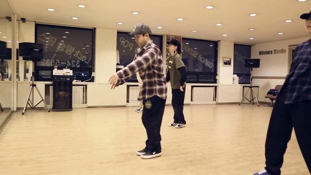 Pumps And A Bump - MC Hammer / Poppin DS Choreography / WINNERS DANCE SCHOOL смотреть онлайн