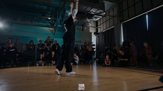 КЛУБНИКА VS ЛИЛИЯ | HIP-HOP JUNIORS | SOUL OUTTA BATTLE VOL.3 смотреть онлайн