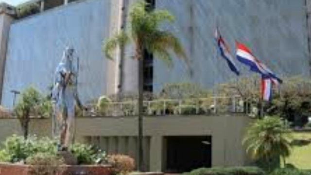 Finanzas, Bancos, Quiebres, Recetas del Fondo Monetario, Ley de Bancos y otros temas смотреть онлайн