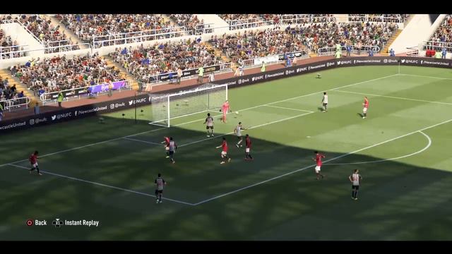 Alex Telles STUNNING debut goal vs. Newcastle United смотреть онлайн