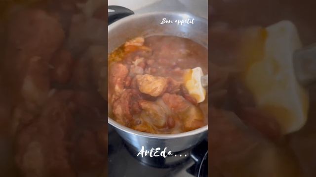 Тушеная фасоль с мясом/Bean stew with meat смотреть онлайн