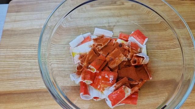 Беру КРАБОВЫЕ ПАЛОЧКИ и готовлю вот эту вкуснятину! Закуска к пиву рецепт смотреть онлайн