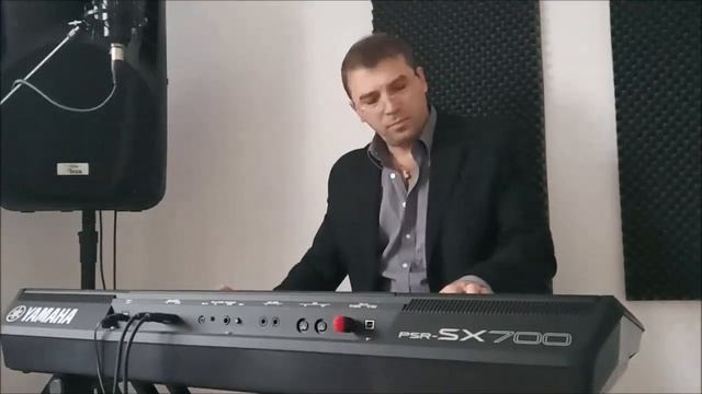 ANDREY NAPLEKOV. Yamaha PSR SX 700