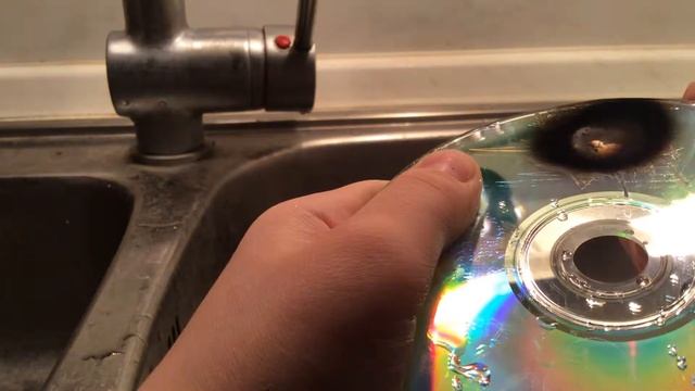 Шарики из CD диска смотреть онлайн