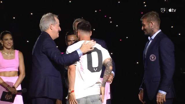 Lionel Messi Officially Announced for Inter Miami смотреть онлайн