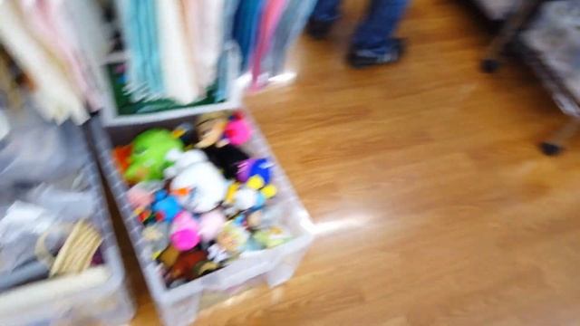リサイクルショップ巡り オフハウスでおもちゃハント！5個330円コーナー смотреть онлайн