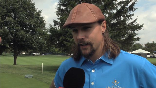 Erik Karlsson Says He Dresses Better Than He Plays Golf смотреть онлайн