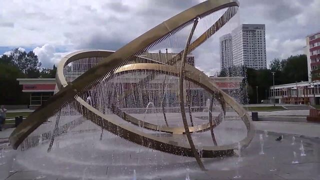 Фонтан"Кольца" Москва, 2020 смотреть онлайн