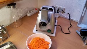 Мясорубка Бош с приставкой/тёркой для овощей. Bosch Fleischwolf ProPower MFW68660.