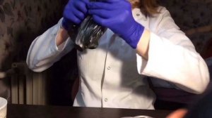 КАК ПОСТАВИТЬ КАПЕЛЬНИЦУ В ДОМАШНИХ УСЛОВИЯХ/манипуляции/медицина 2 курс