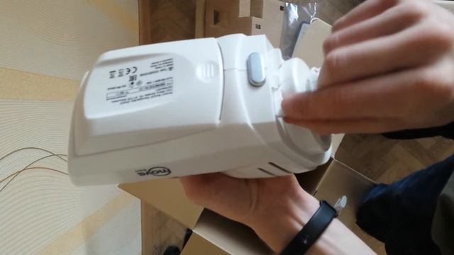 Вертикальный пылесос Bosch BBHMOVE1N unboxing распаковка смотреть онлайн