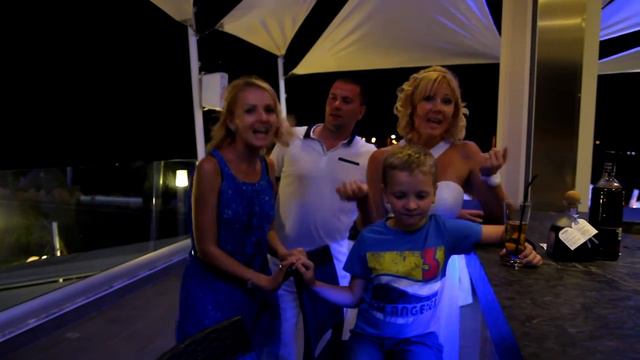 Marryoke - Свадебное видео нового формата - Time of my Life by Tanya and Vova смотреть онлайн