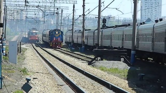 ЧС2-557 и встречный ЧС2-202, о.п. ВИЗ смотреть онлайн