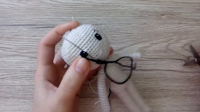 Как вышить лицо вязаной кукле для начинающих смотреть онлайн
