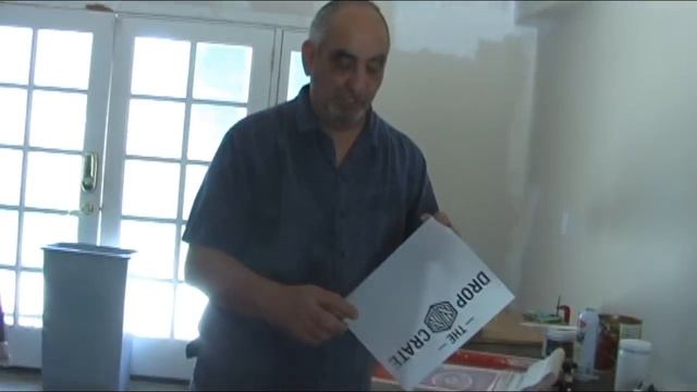 It's easy to burn an image into a silk screen смотреть онлайн