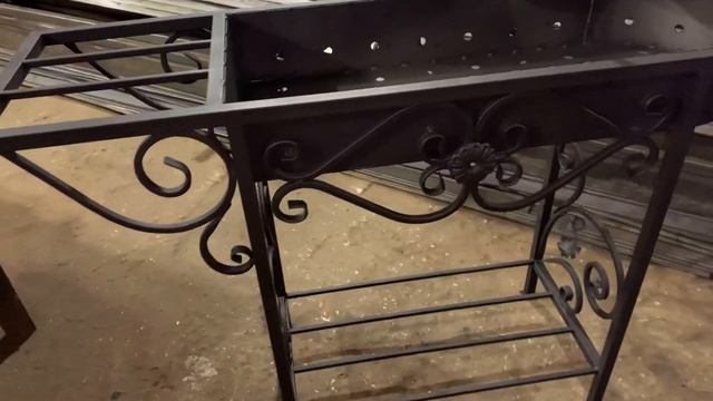 Мангал с Очагом под казан с коваными элементами смотреть онлайн