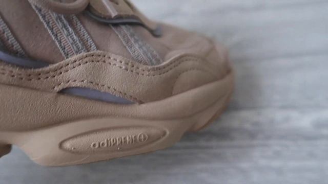 САМЫЕ УДОБНЫЕ КРОССОВКИ! // ADIDAS OZWEEGO смотреть онлайн