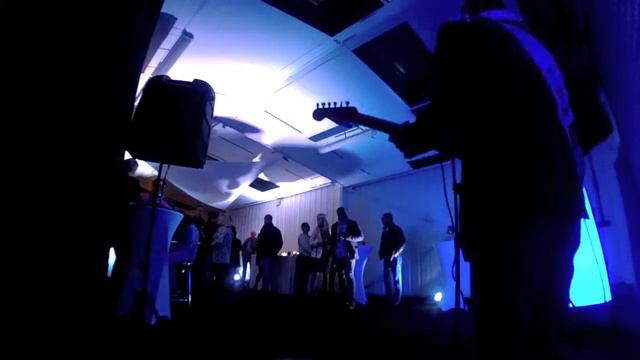 Big Jet Plane Soirée cocktail entreprise смотреть онлайн