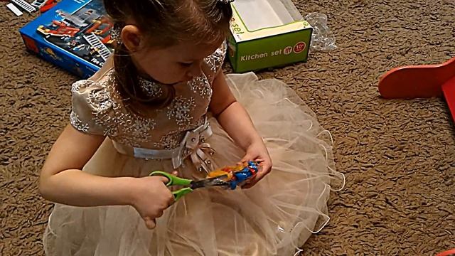 Подарок от Деда мороза доска Мольберт. смотреть онлайн